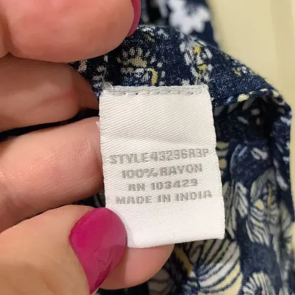 Intro PM Long Sleeve Button down blouse navy and white pattern - Picture 3 of 4